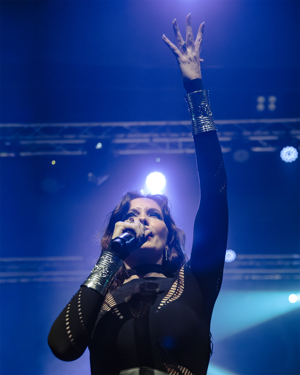 Amaranthe + Visions of Atlantis: Poder femenino para el metal de hoy
